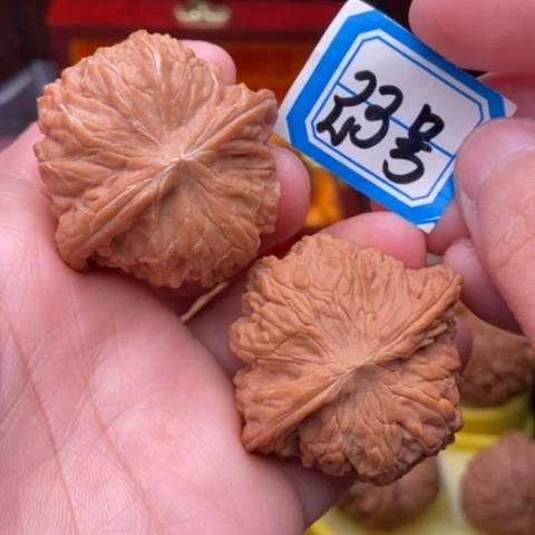 文玩核桃吊坠磨盘42.虚尖