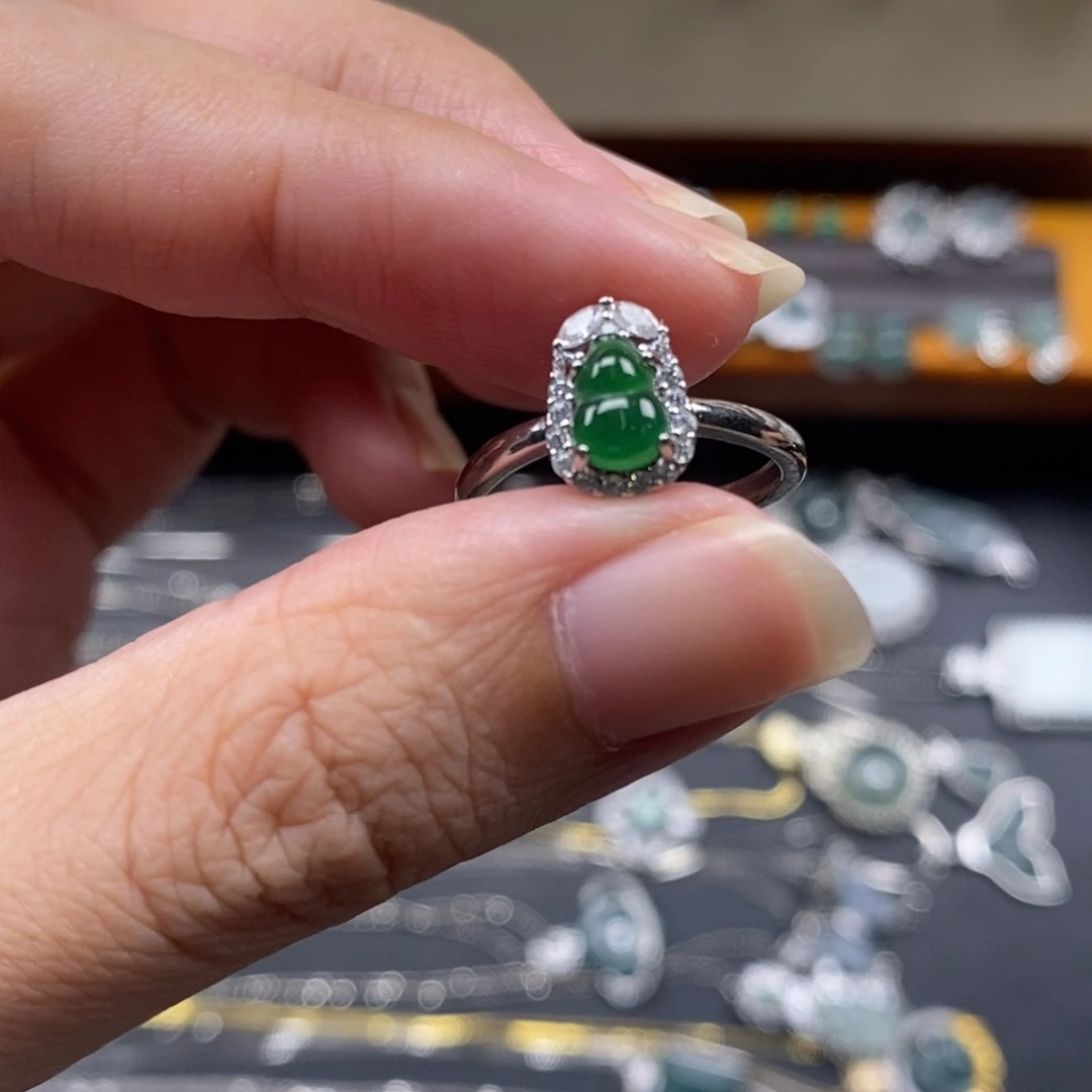 未镶嵌挂件翡翠翡翠