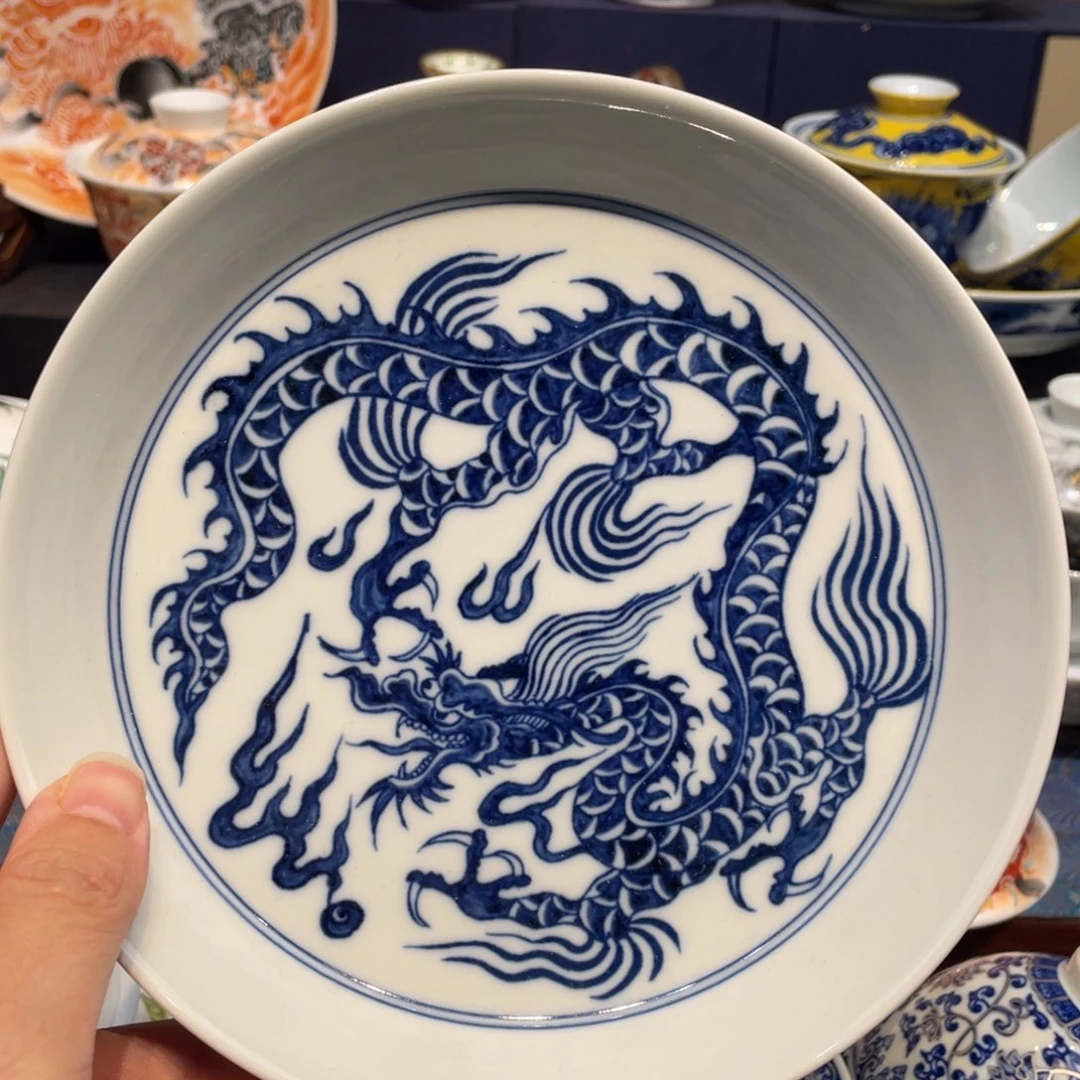 景德镇瓷器和一个人