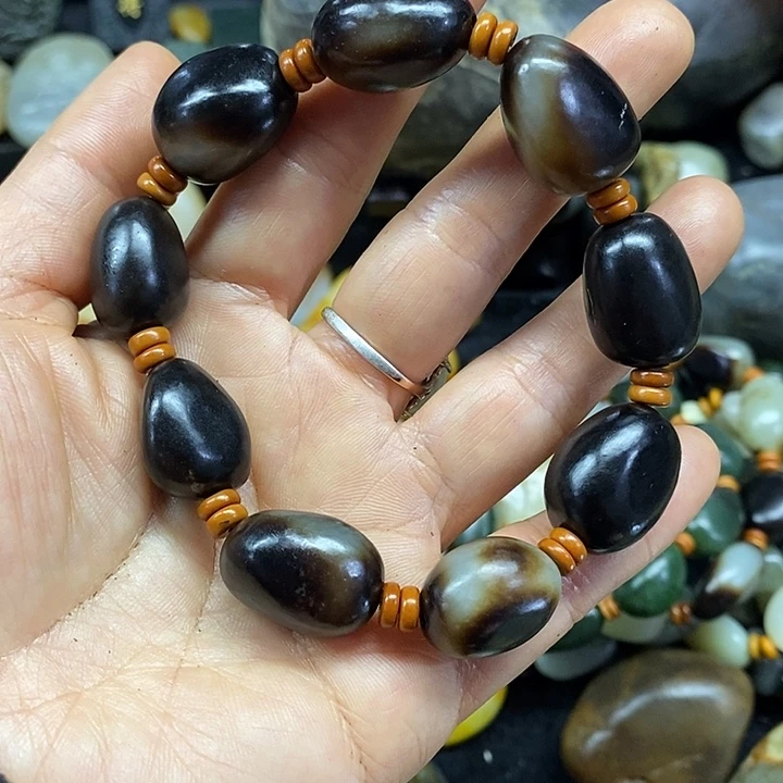 公***家和田玉未镶嵌挂件