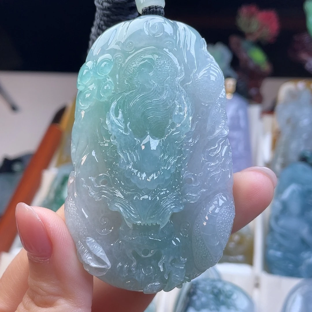 浪***陌翡翠未镶嵌颈饰天然翡翠
