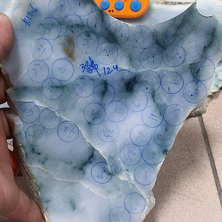 定制翡翠未镶嵌m**g翡翠