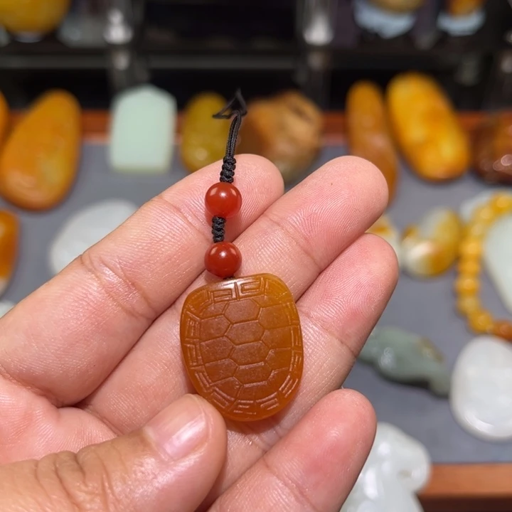 和田玉颈饰未镶嵌薛*涛