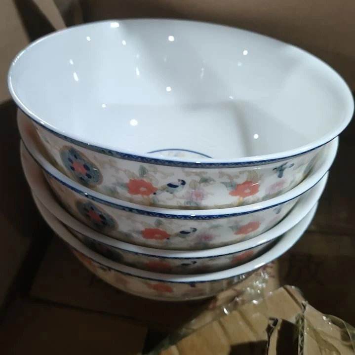 摆件陶瓷盘子碗啥都有