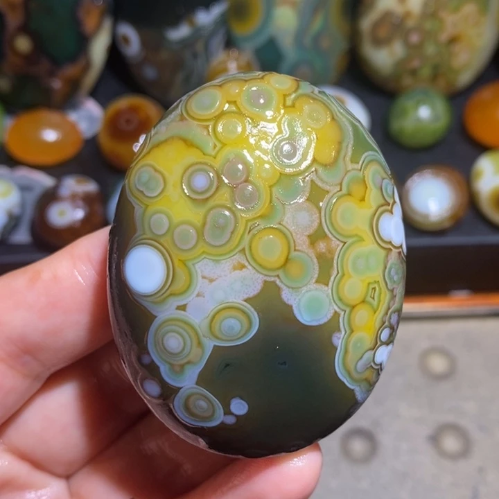 玛瑙/玉髓未镶嵌珠宝半成品