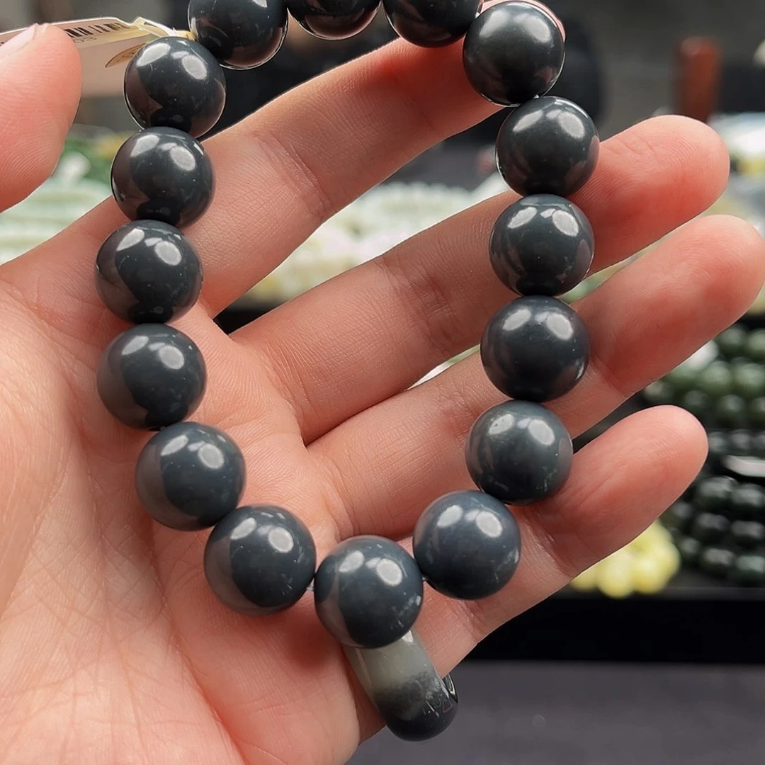 和田玉手串未镶嵌