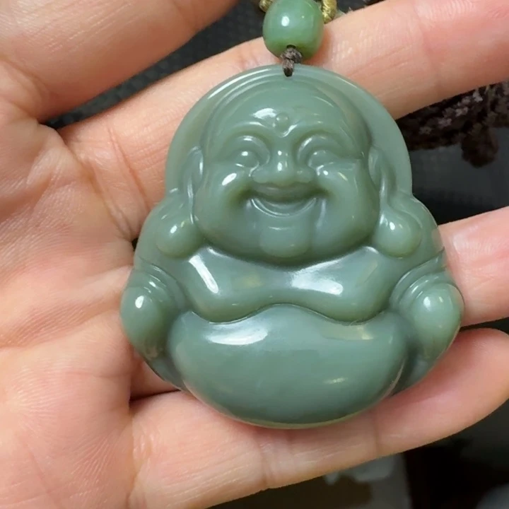 颈饰未镶嵌和田玉粉青佛公