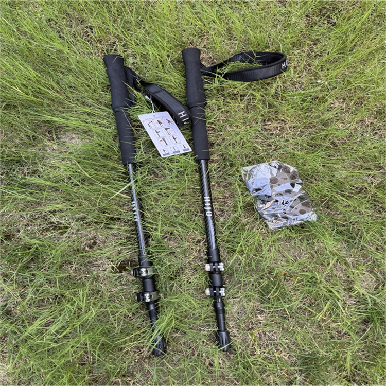 外贸单！仅165g！超轻量3K碳纤维三节可伸缩男女徒步登山杖涉水杖