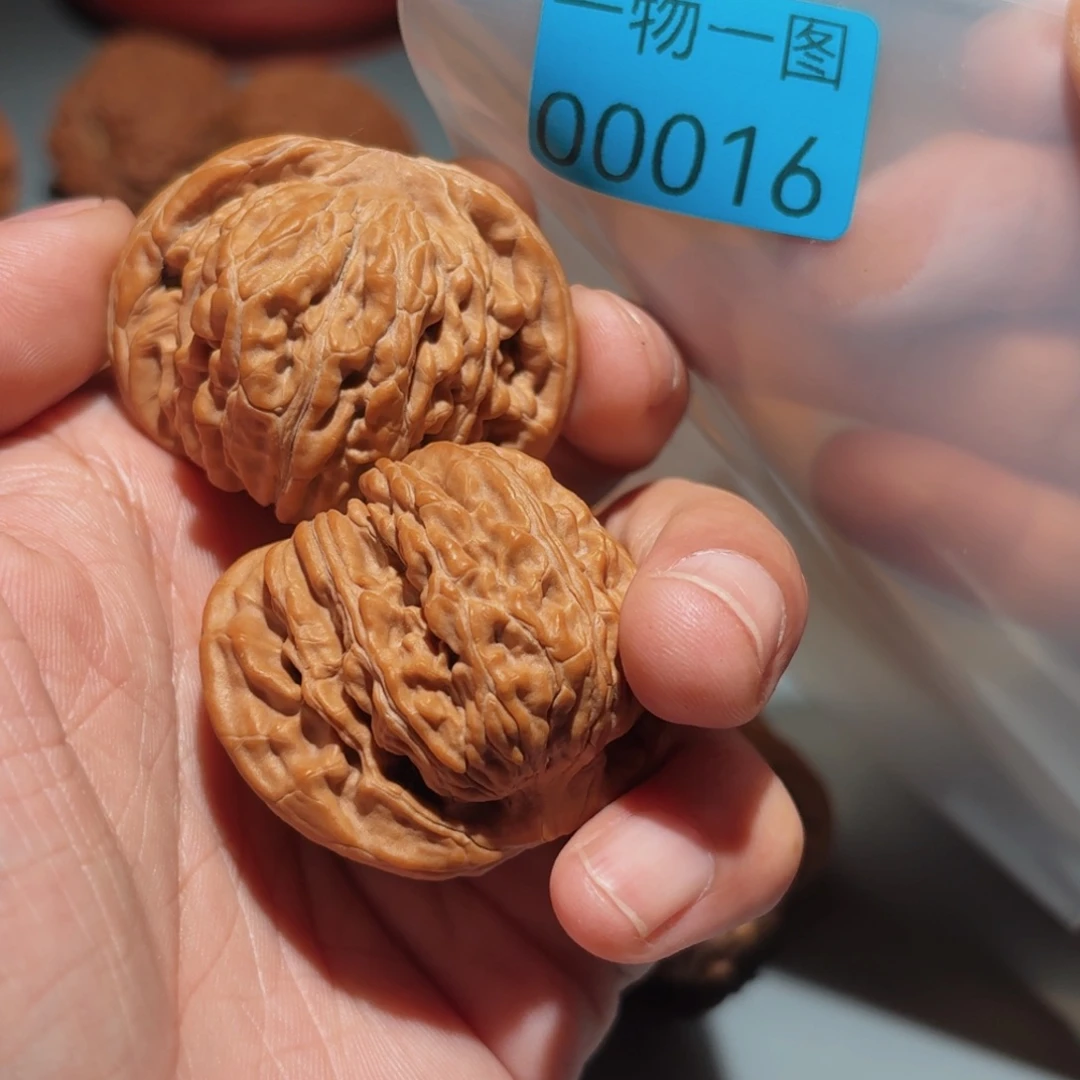 文玩核桃把件汉高楼