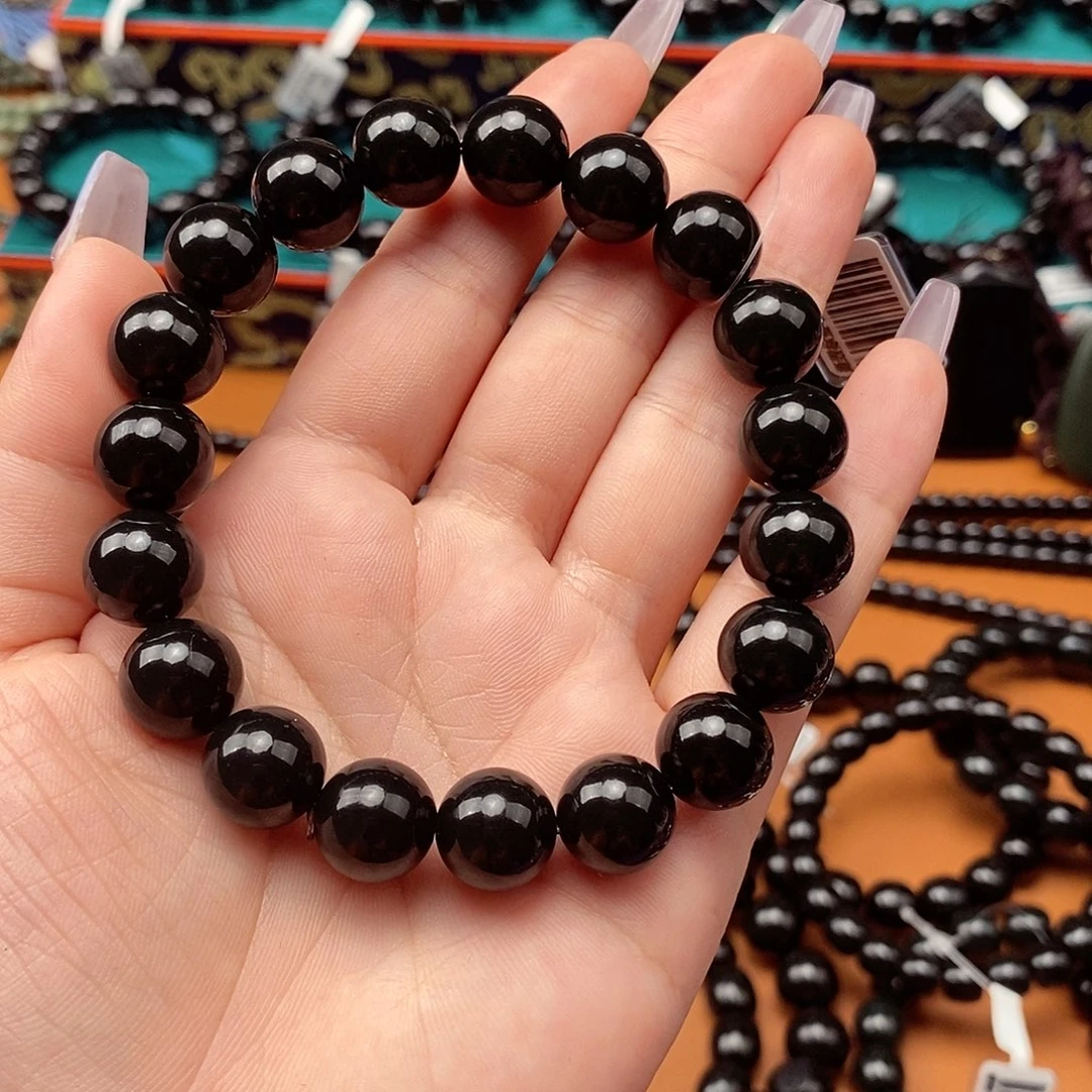 n***o和田玉未镶嵌颈饰