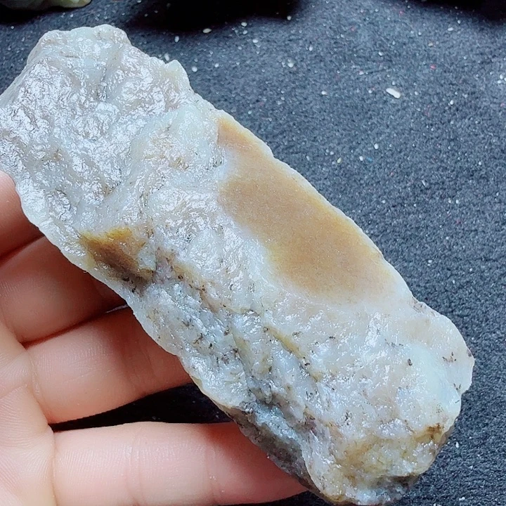 和田玉（糖玉）未镶嵌珠宝半成品