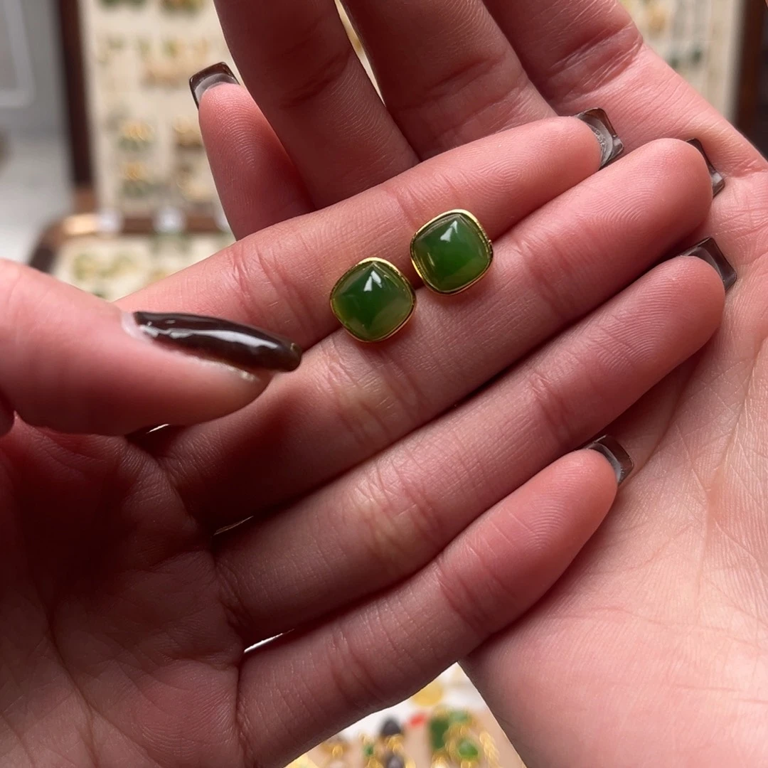 和田玉银S925镀金镶嵌耳坠