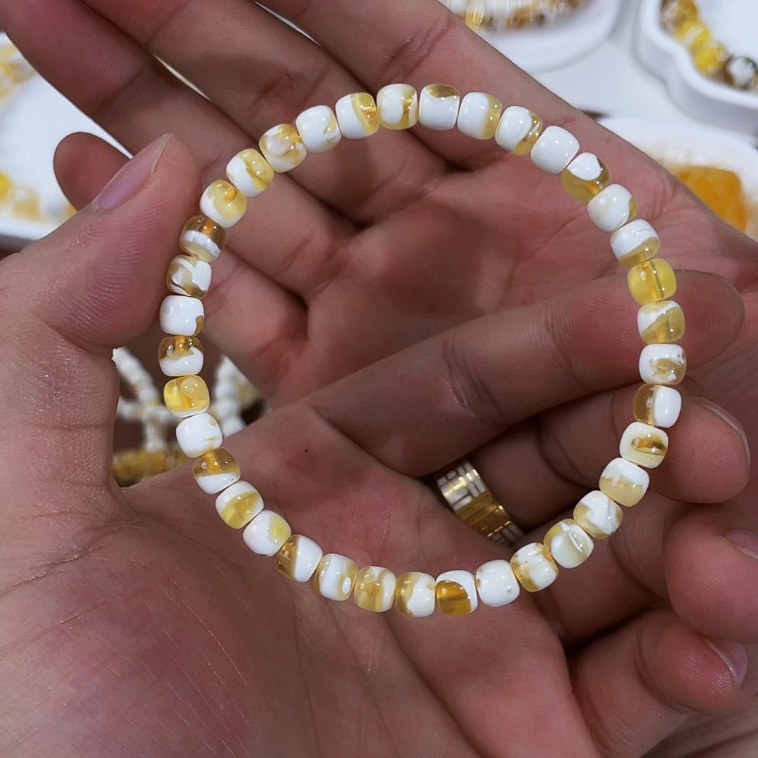 S***e琥珀未镶嵌手链金漆白5.5m