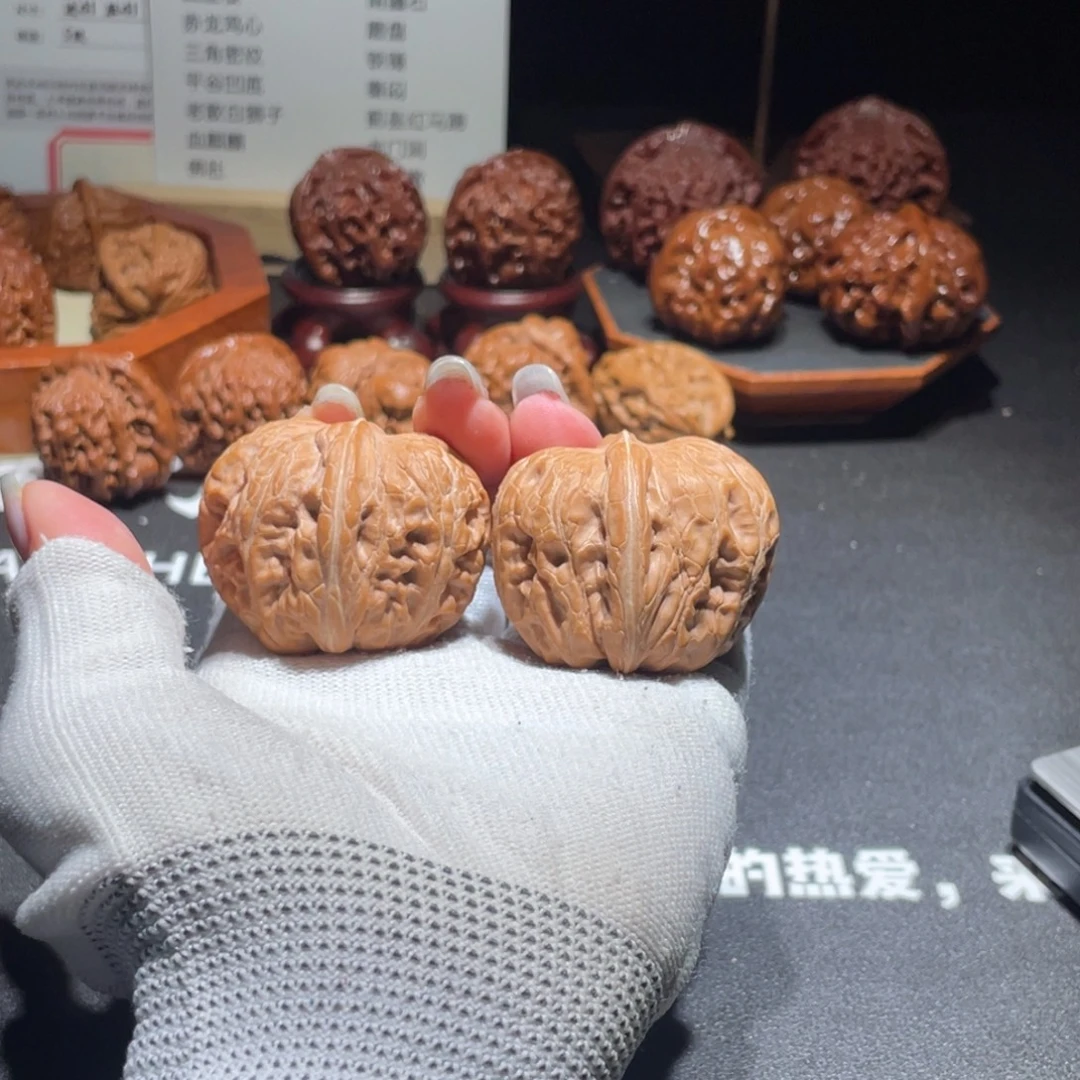 超***飞吊坠文玩核桃35.42平谷元宝2607