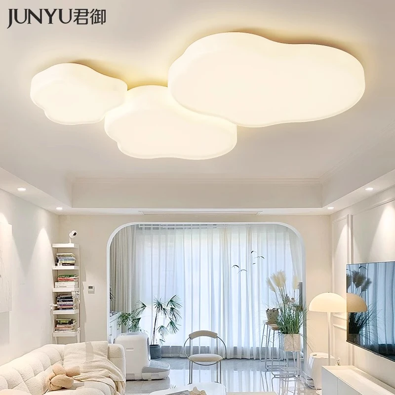 君御客厅大灯云朵现代奶油LED中山灯具卧室简约鹅卵石云朵吸顶灯
