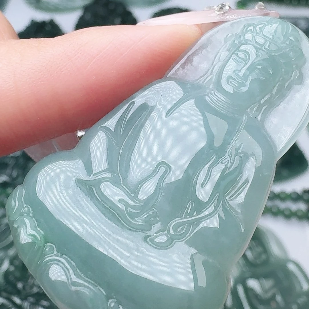 翡翠未镶嵌颈饰11