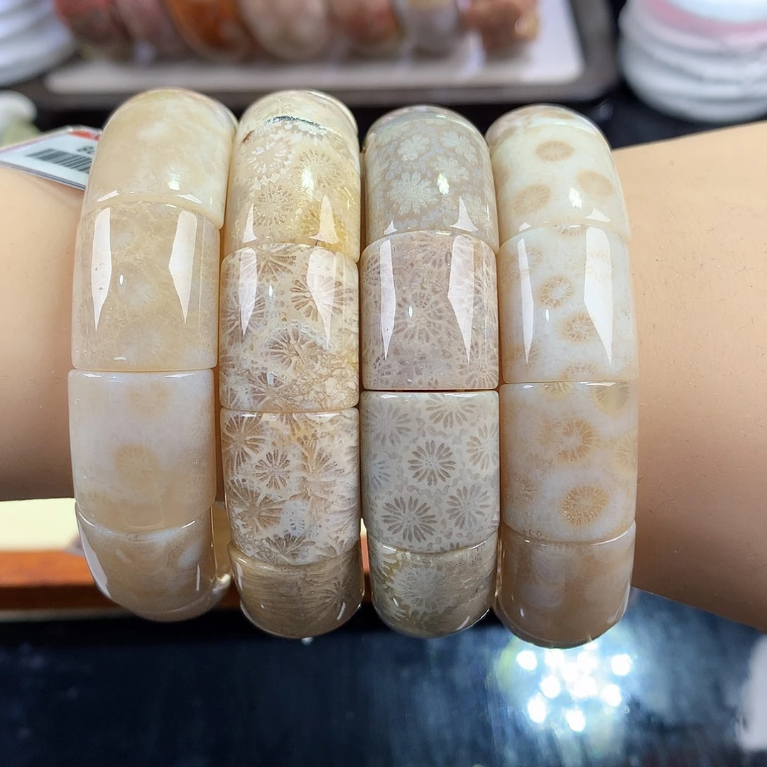 硅化珊瑚（珊瑚玉）未镶嵌吊坠(赠链)38号上新手排128一个