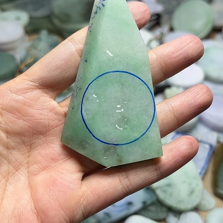 定制翡翠未镶嵌A货