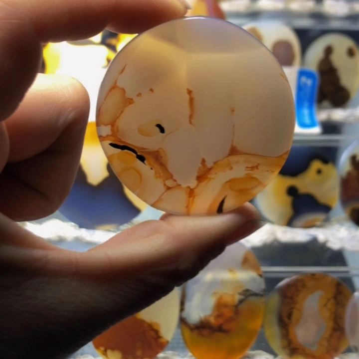 合金玛瑙/玉髓珠宝奇石71