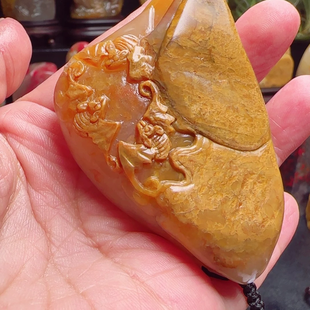 昌化石田黄石手玩