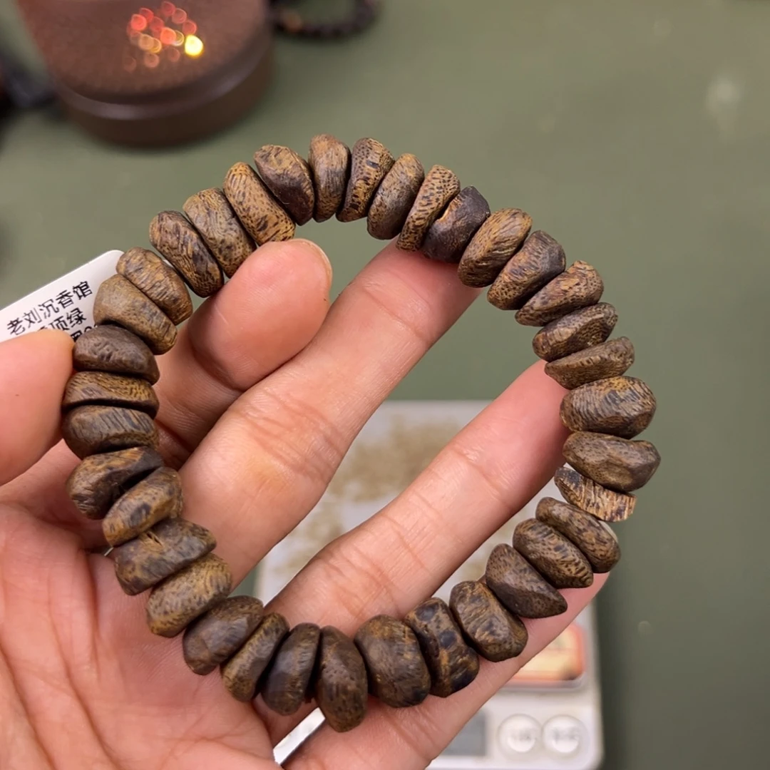 手串沉香透顶绿沉水包壳卡1.2/21g