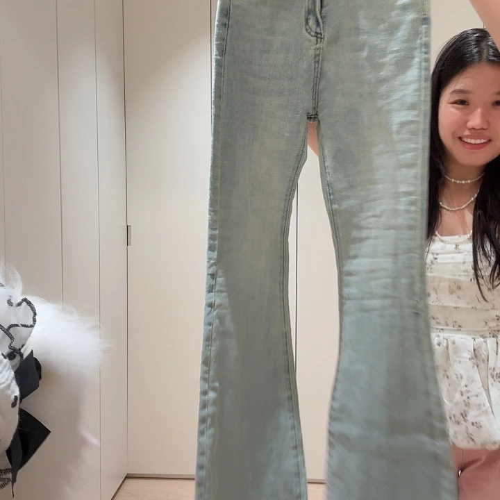 韩版浅蓝色微喇裤s码