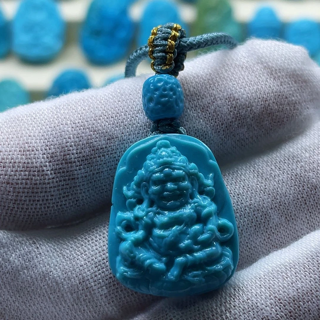 绿松石未镶嵌颈饰