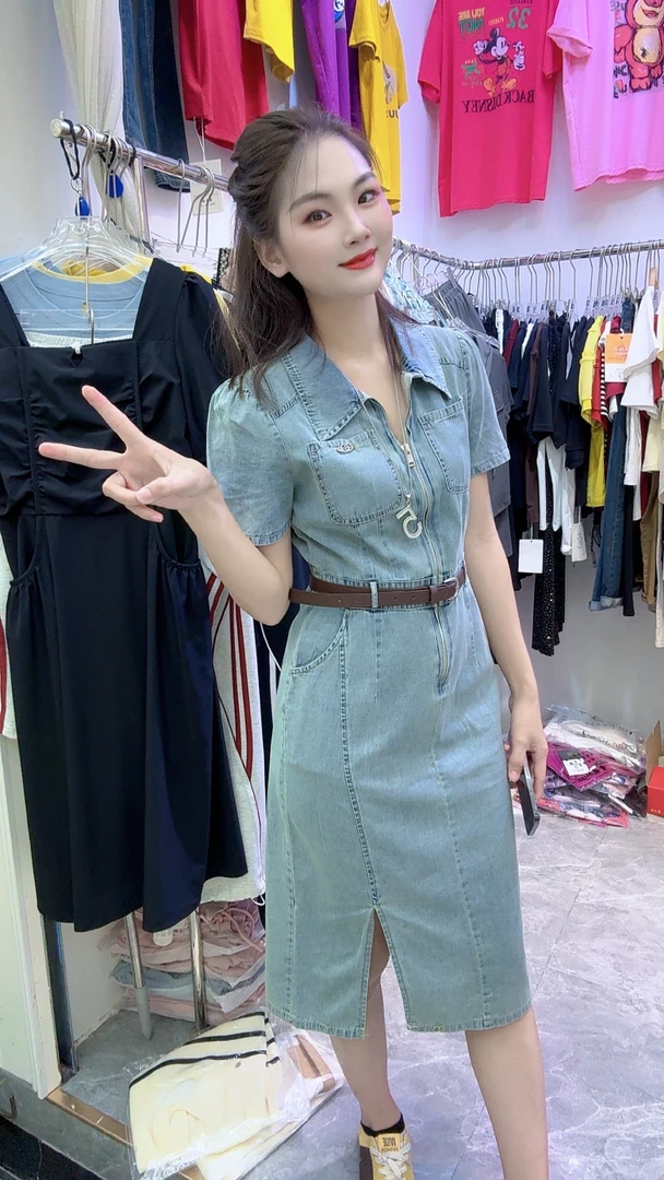 895时尚薄款开叉柔软牛仔连衣裙