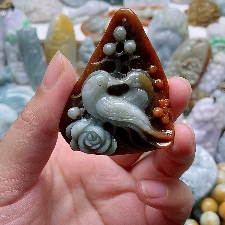 翡翠未镶嵌吊坠(不含链)1