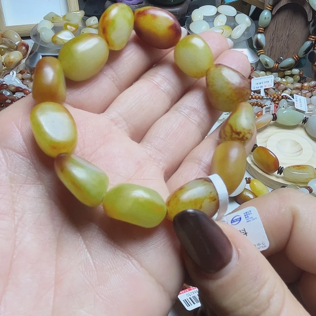 和田玉未镶嵌手链