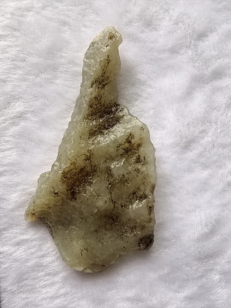 青白叶城戈壁料原石不包邮到付