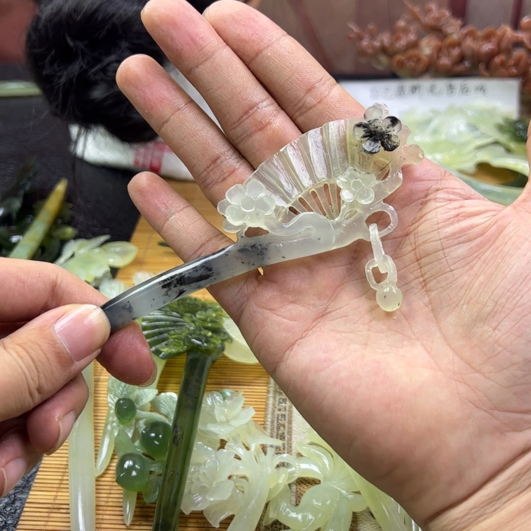 蛇纹石玉未镶嵌发簪