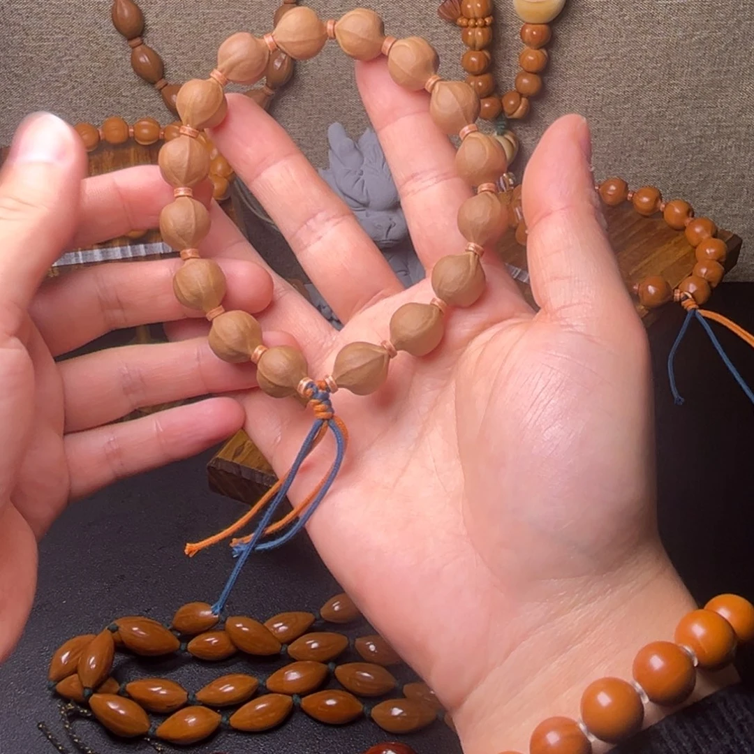 刘***德橄榄核手串/手链水晶