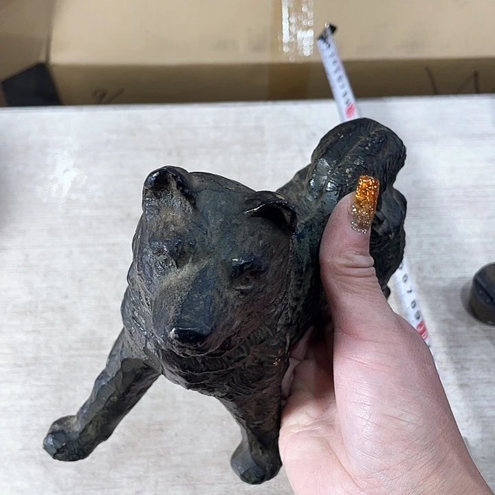 何*新亿阁祝愿大家新年快乐