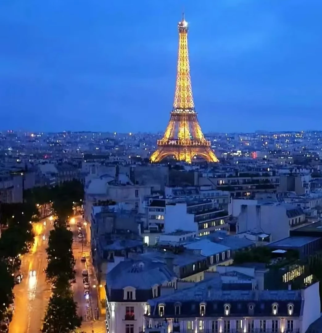 【十印】简约高级感字母印花圆领磨破工艺上衣X06