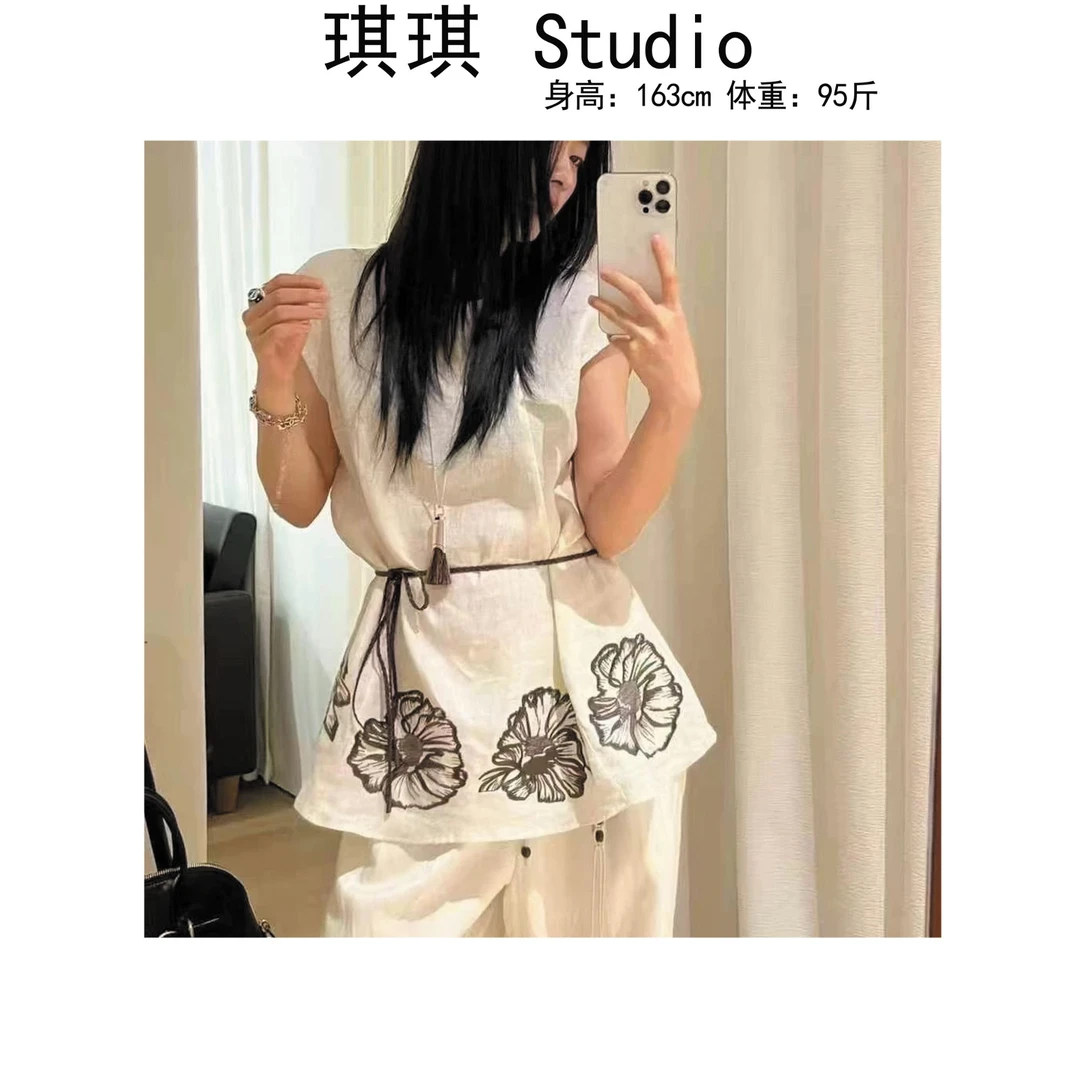 《琪琪家》夏季新款重工设计感刺绣花朵带腰带麻料亲肤上衣5239-CS