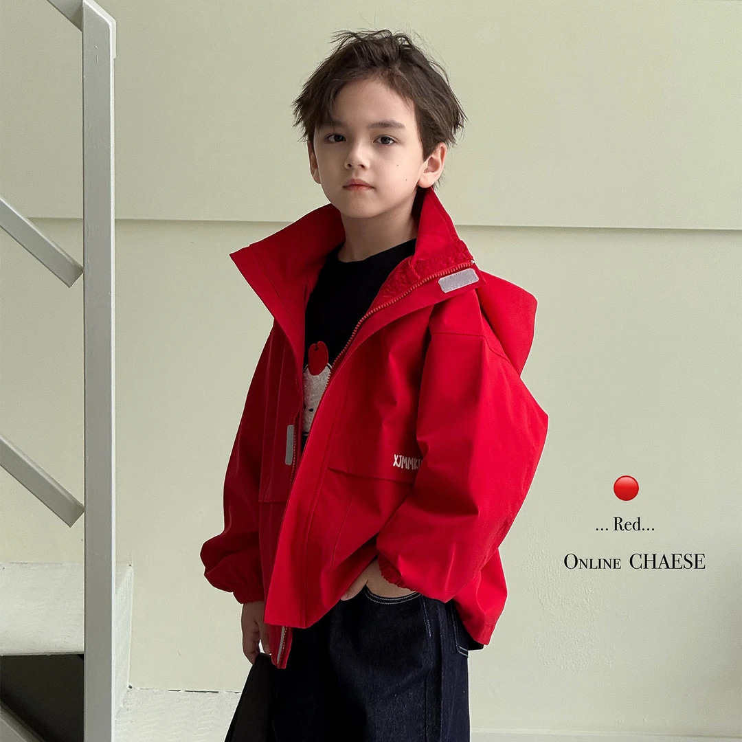 虾酱麻麻男童外套春秋季2025新款男孩衣服红色洋气连帽儿童装上衣