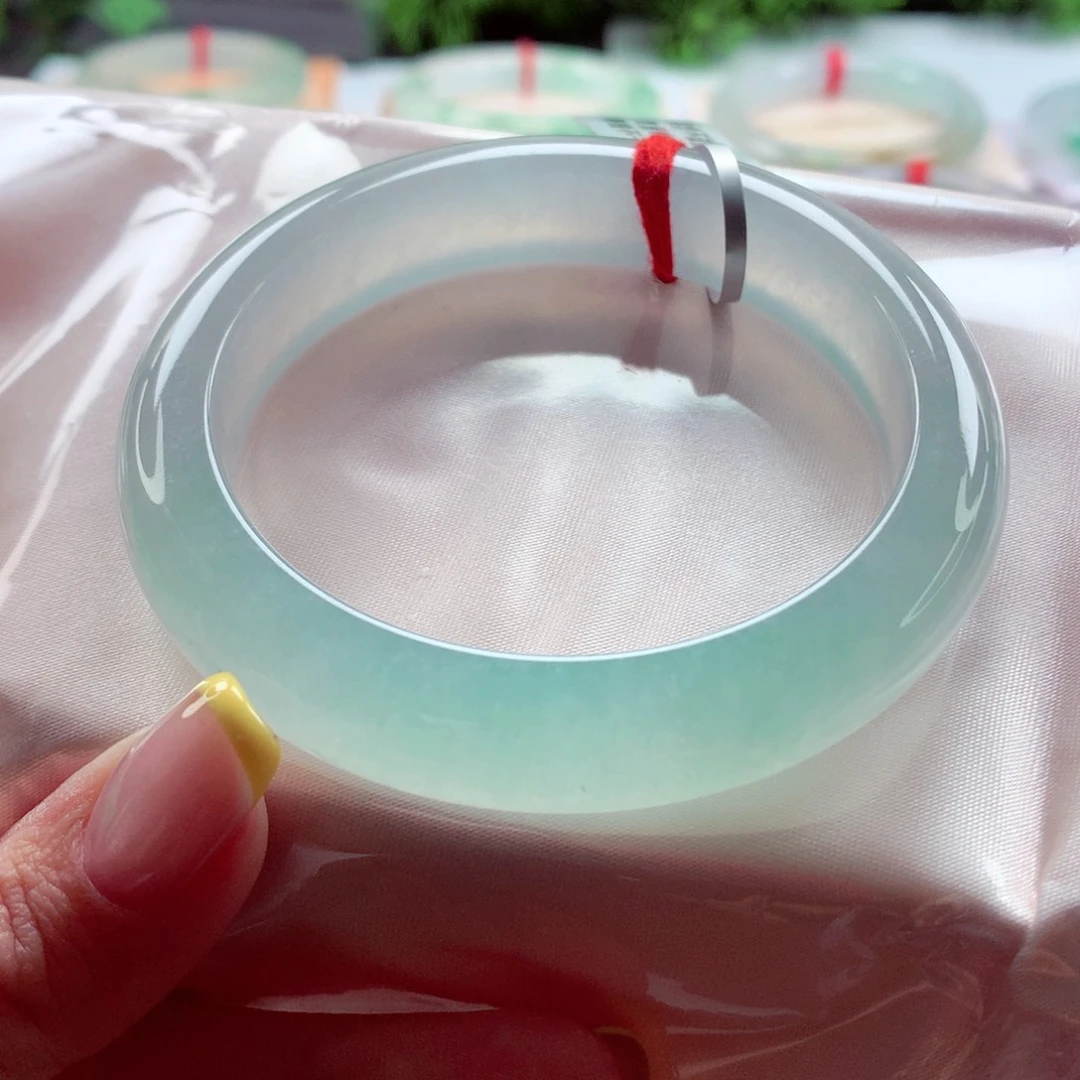 翡翠未镶嵌手镯55 半山水种水强推 灵