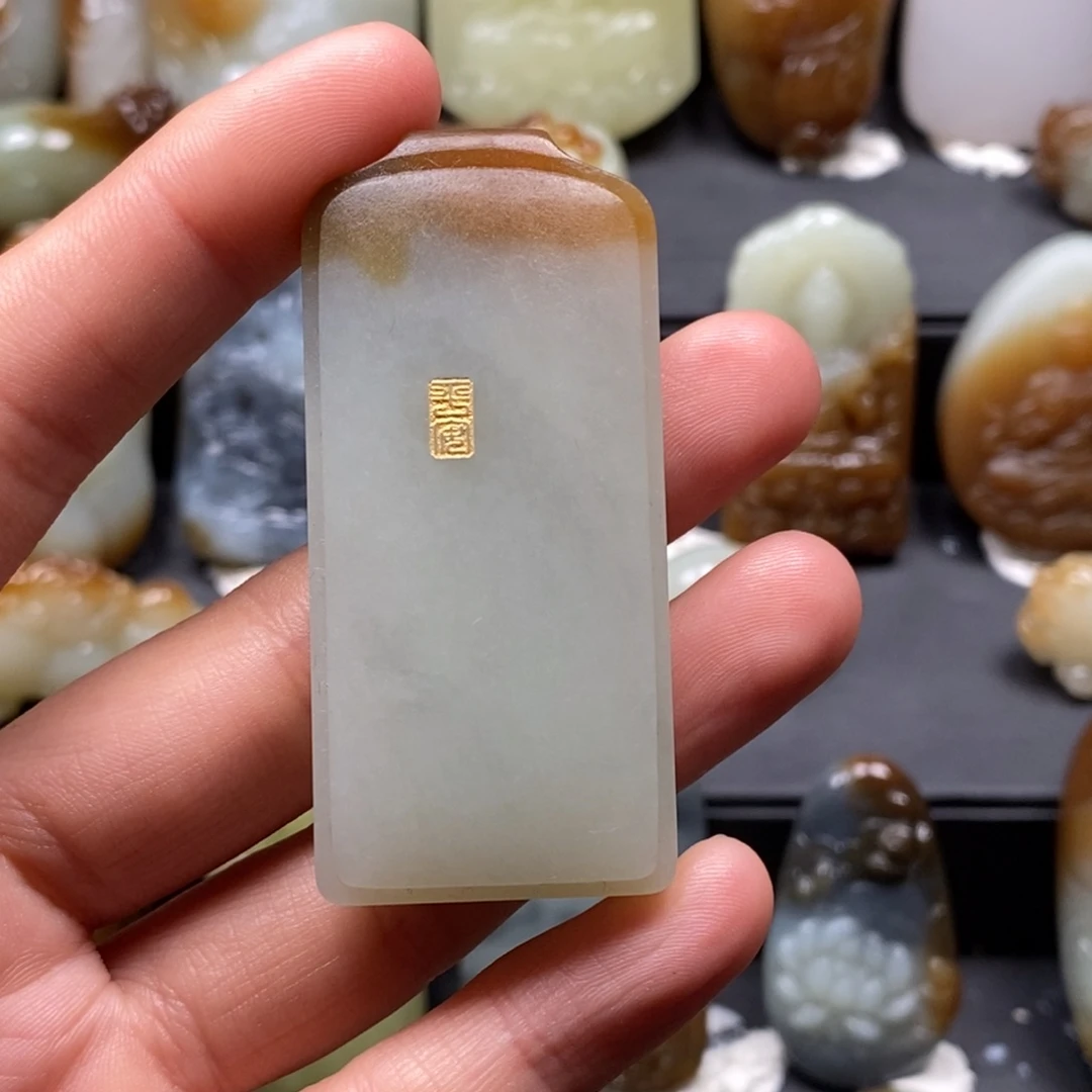 和田玉（糖玉）挂件未镶嵌释*鱼