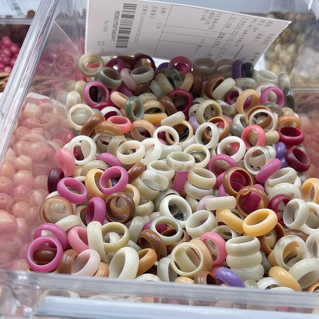 白玉菩提吊坠z瑕12内径/10颗