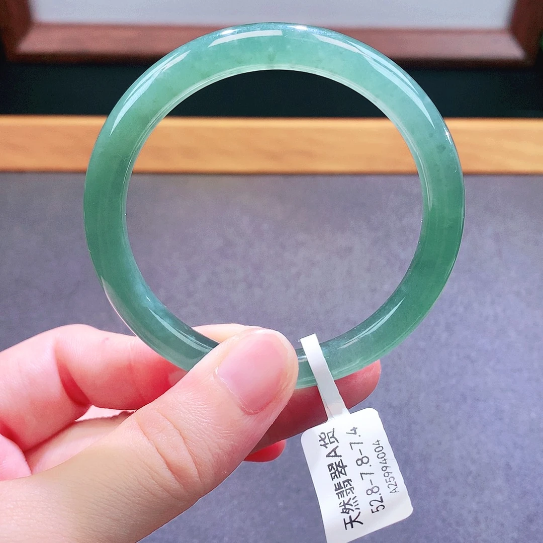 未镶嵌手镯翡翠天然翡翠