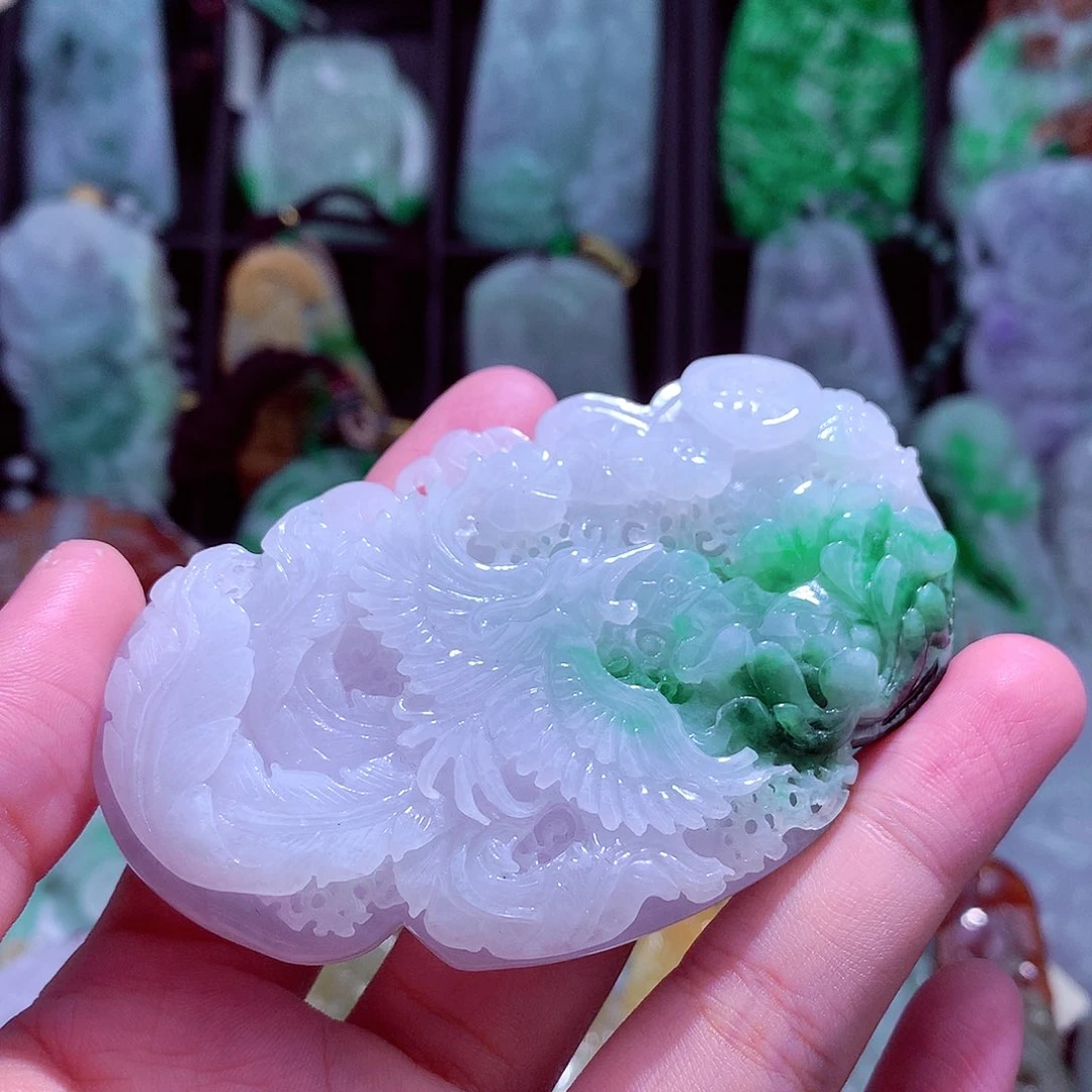 颈饰未镶嵌翡翠天然