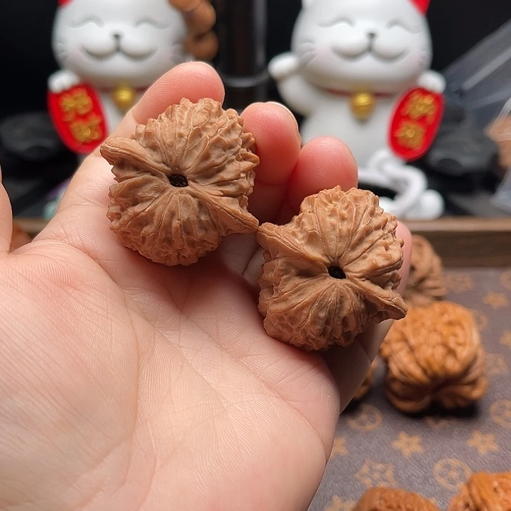 把件桃核血麒麟39全家福全品原桩
