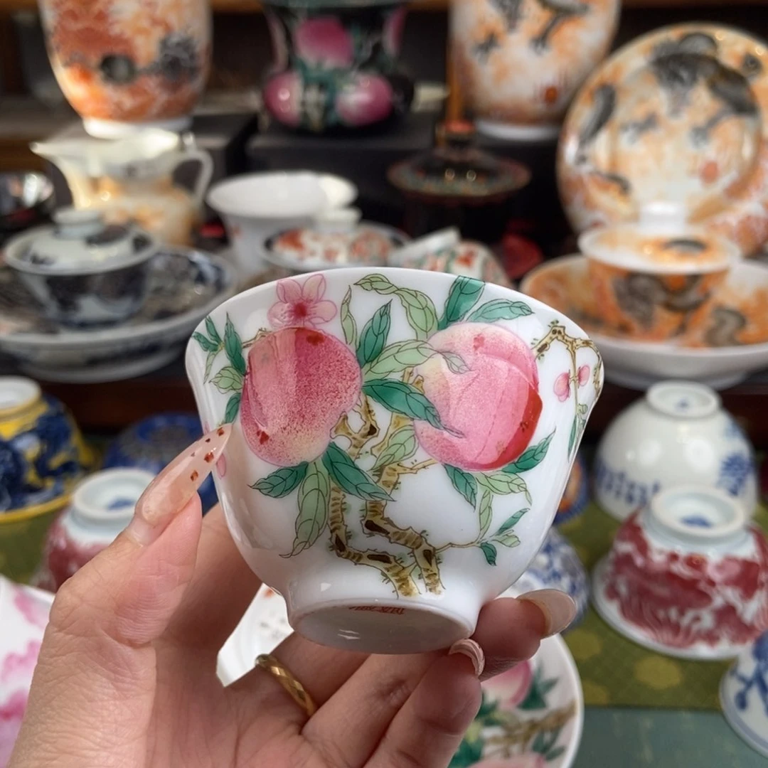 陶瓷的设计师是一个人的生活
