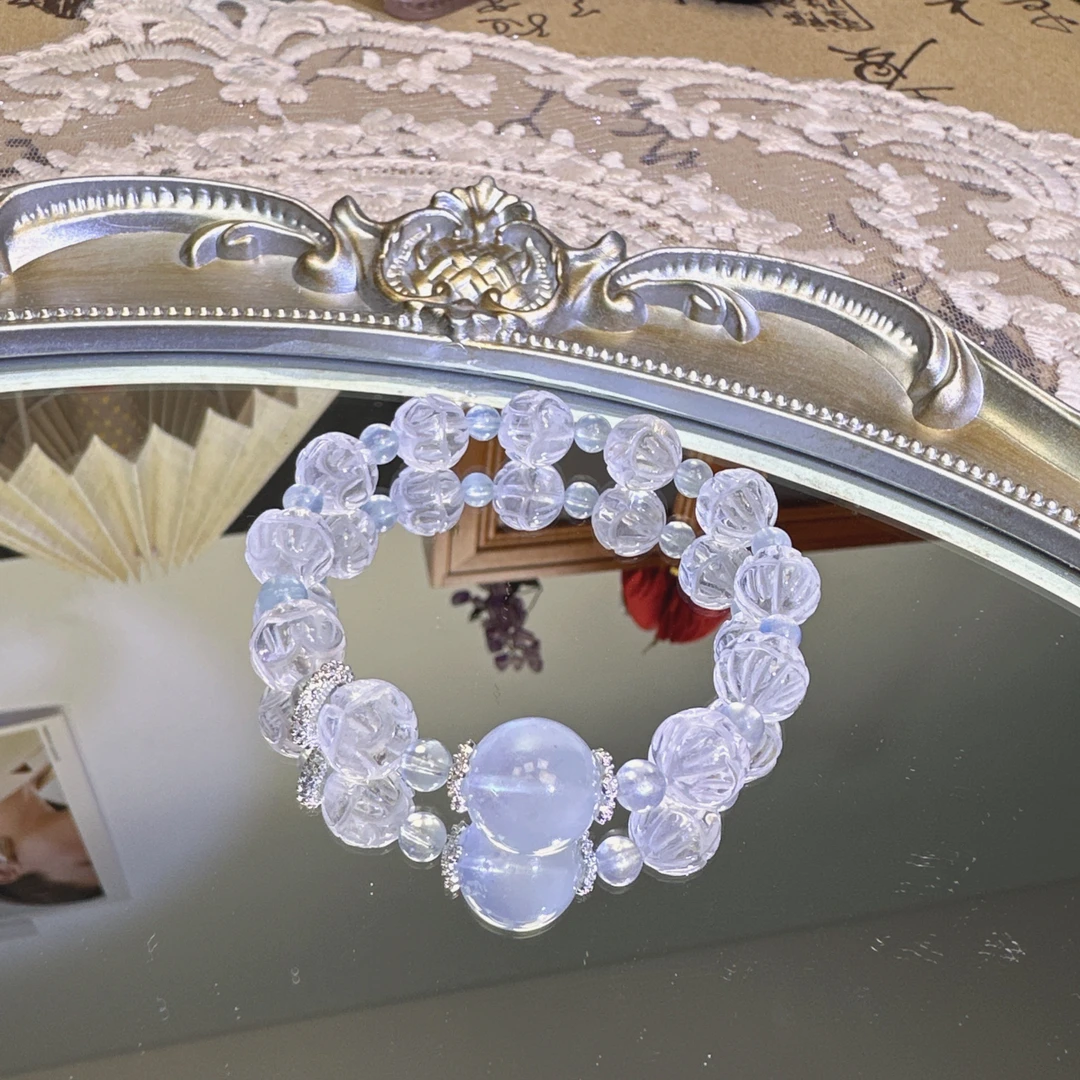 白水晶莲花雕刻件配海蓝宝1737 颜色微差 多样性防发一