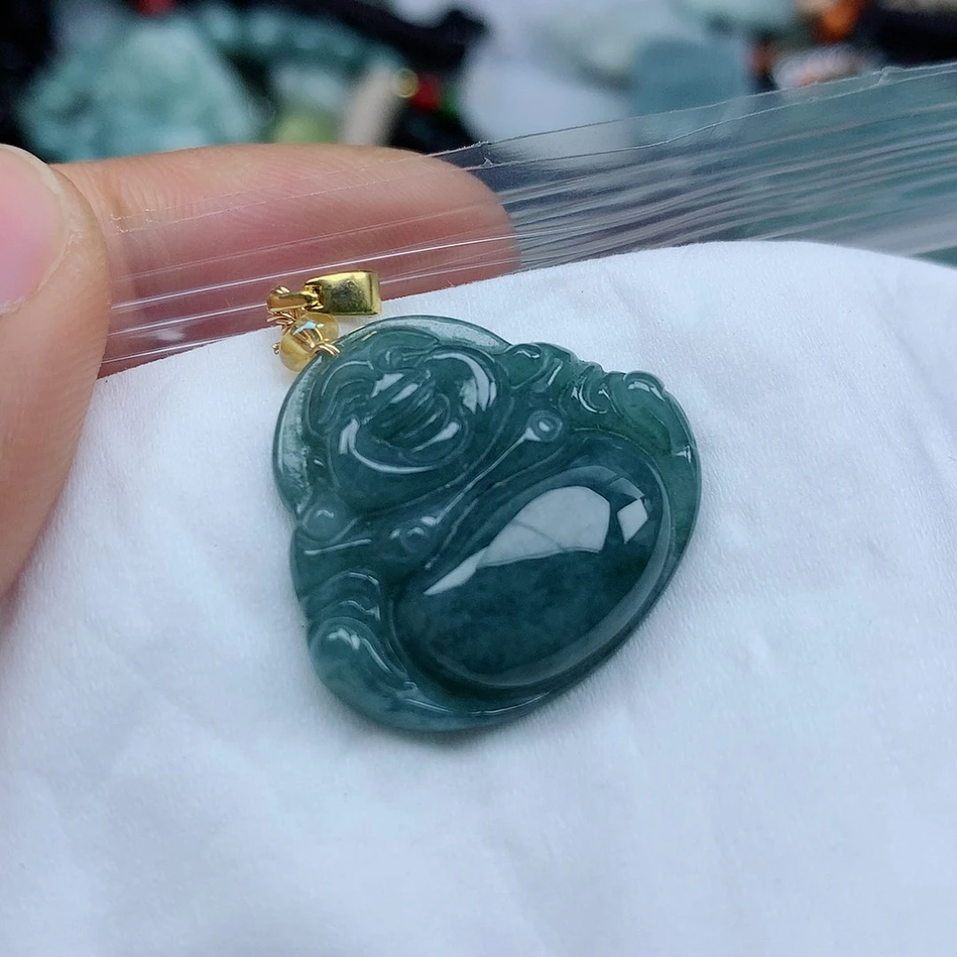 翡翠颈饰未镶嵌手串