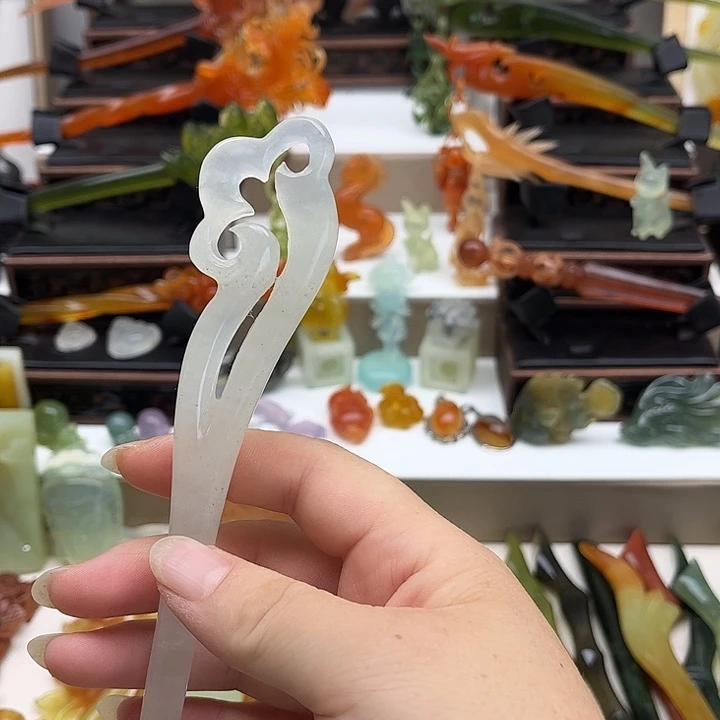 蛇纹石玉未镶嵌岫玉发簪