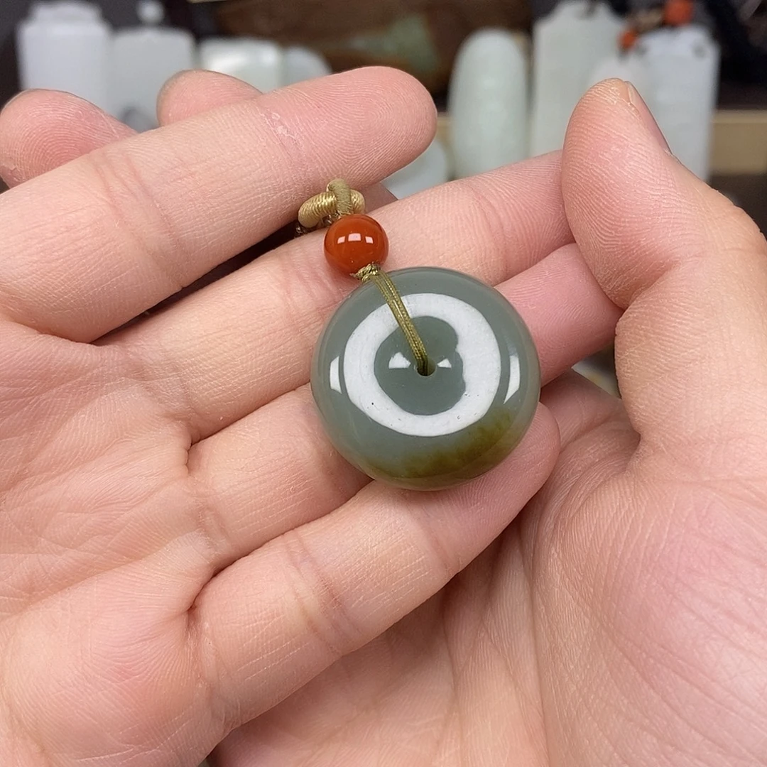 和田玉未镶嵌颈饰2