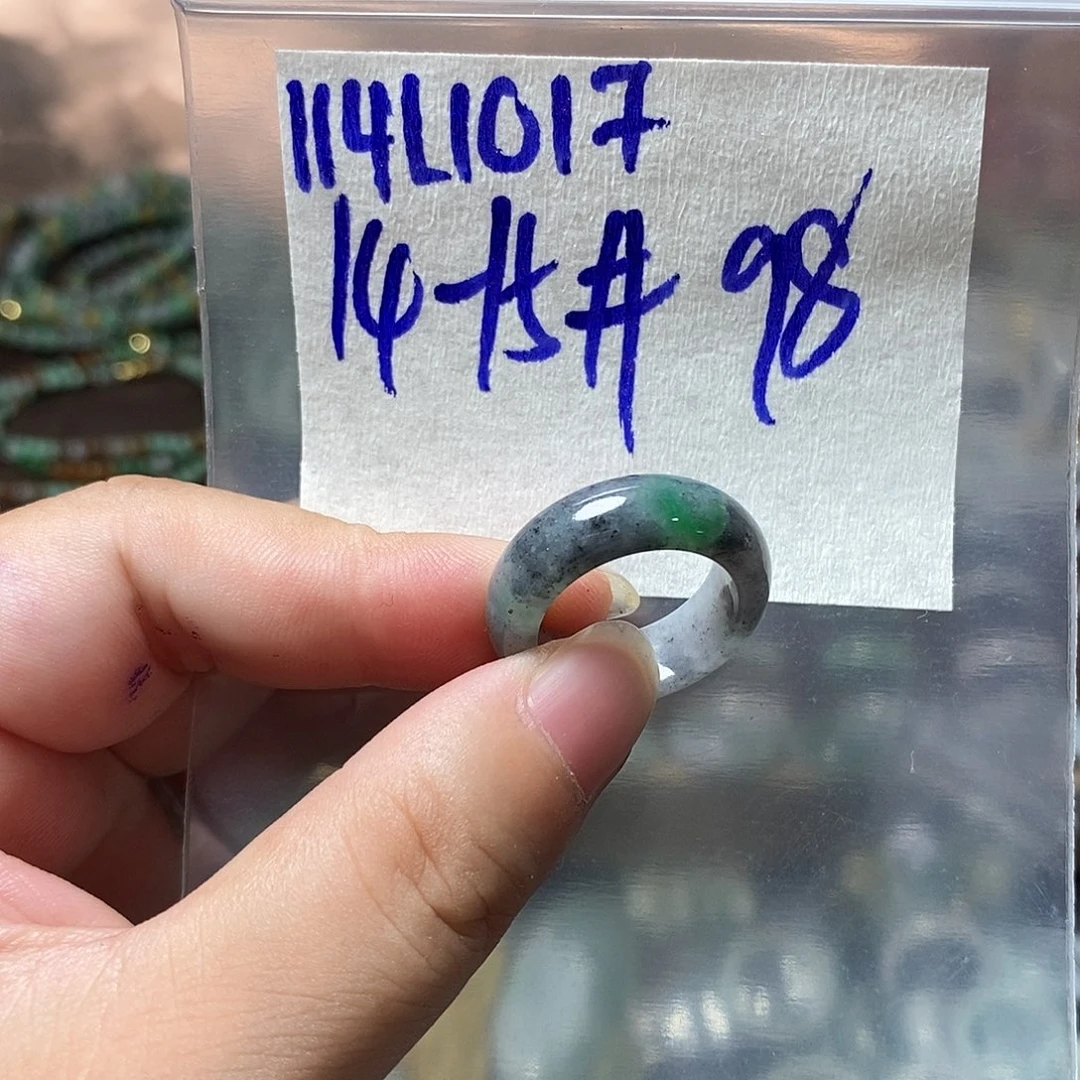 未镶嵌定制翡翠翡翠