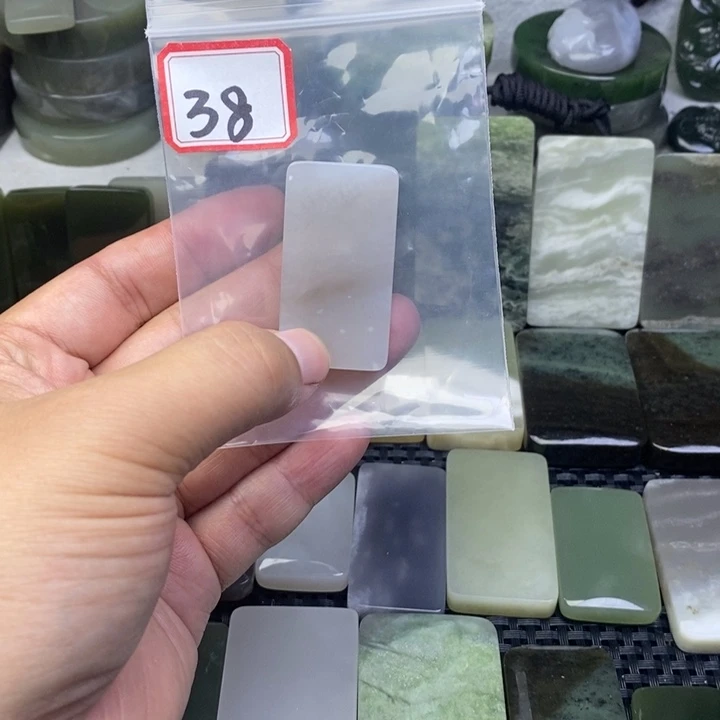 未镶嵌和田玉珠宝半成品